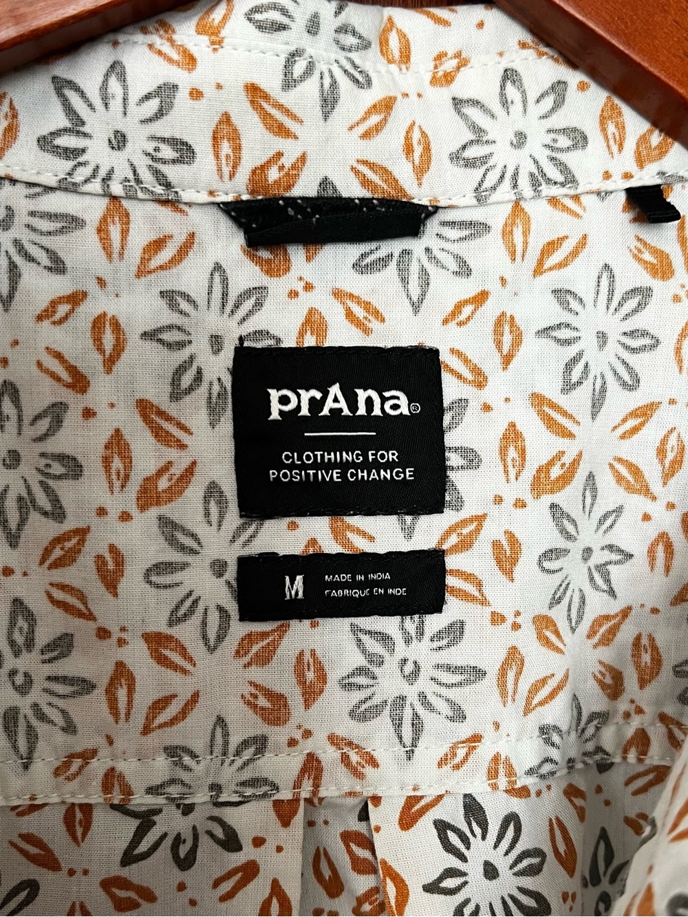 Prana Men's Short-Sleeve Floral Button-Down Shirt - Cream, Gold, Gray—Medium - Picture 3 of 6